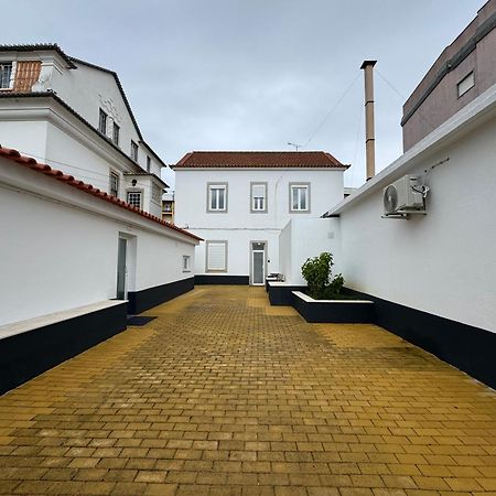 Studio In Estoril Near Beach Walk In 3 Min מראה חיצוני תמונה