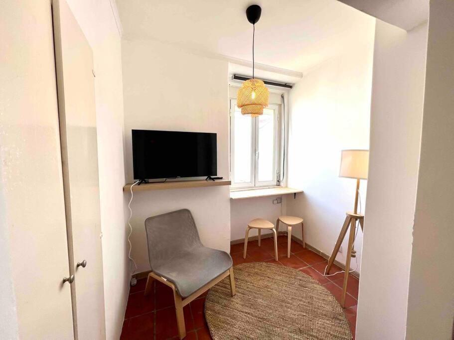 Studio In Estoril Near Beach Walk In 3 Min מראה חיצוני תמונה